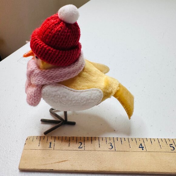 Christmas Wondershop Winter Birds Decor With Hats Scarves 4 inches 2021 set of 3 - Picture 11 of 11